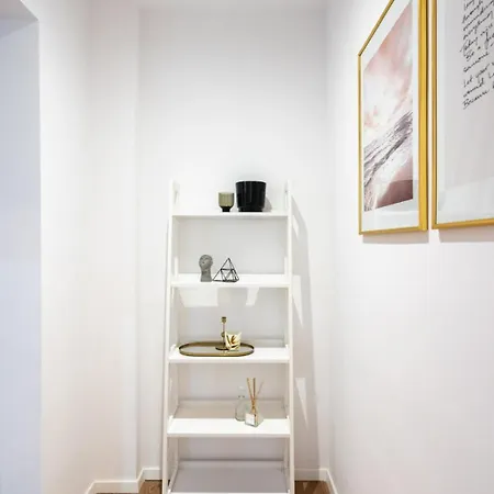 Daire Cismigiu Elegant In Prime Location *