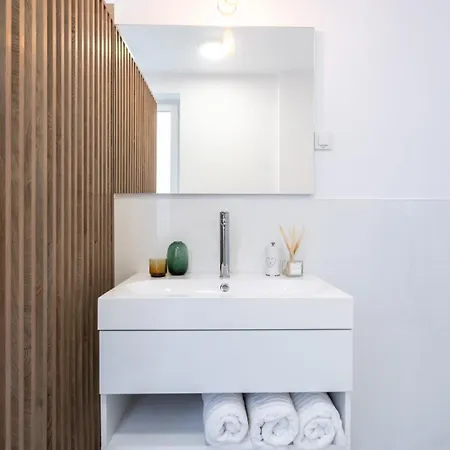 Cismigiu Elegant In Prime Location