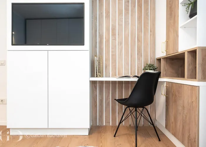 Cismigiu Elegant In Prime Location Bukarest